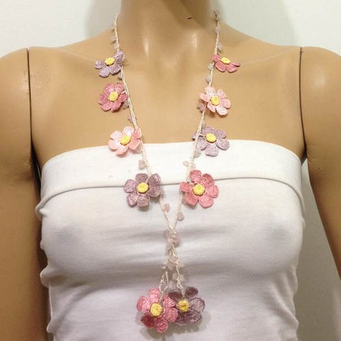 Romantic Pink Daisy Tied Necklace with Pink Quartz Stones